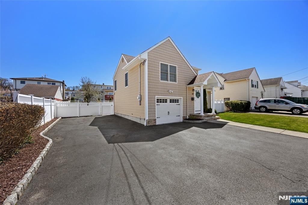 Homes for sale in Woodland Park, NJ | 87 Mount Pleasant Ave, Woodland Park, NJ 07424 | MLS# 25020871