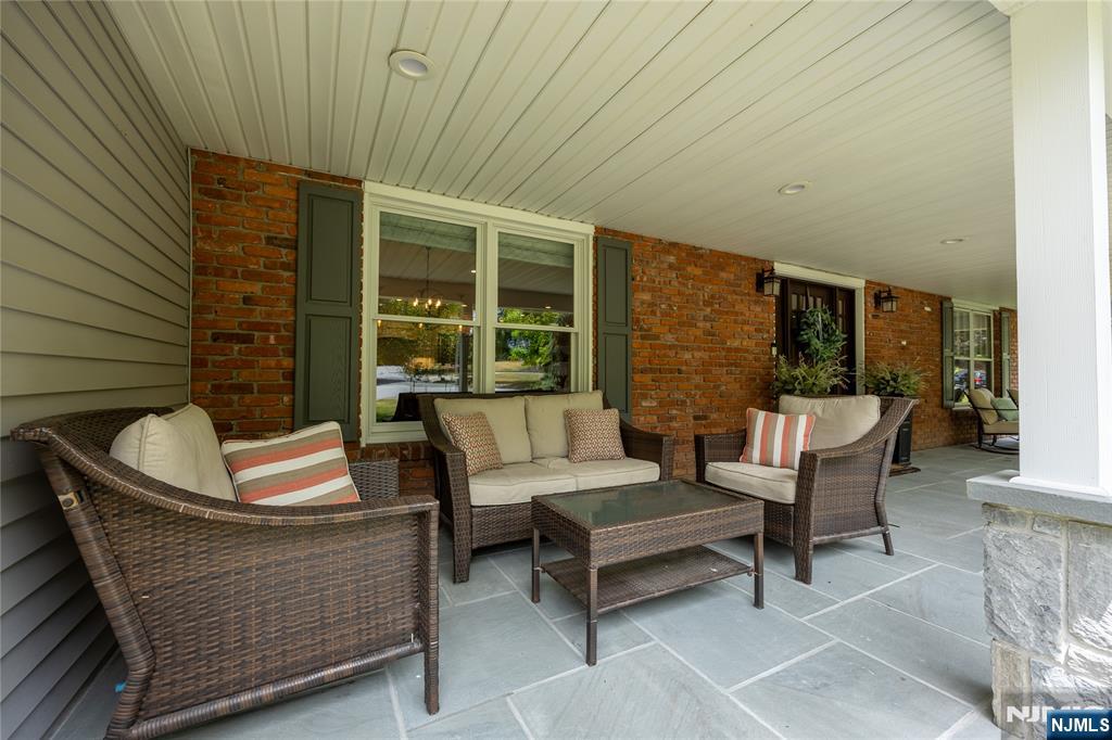 Homes for sale in Montville Township, NJ | 18 Marguerite Ln, Montville Township, NJ 07082 | MLS# 25021017