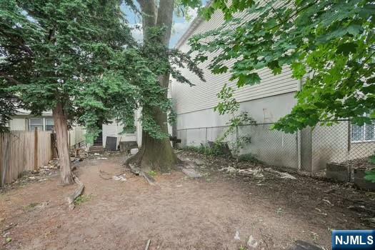 Homes for sale in Newark, NJ | 324 19th St, Newark, NJ 07103 | MLS# 25021132