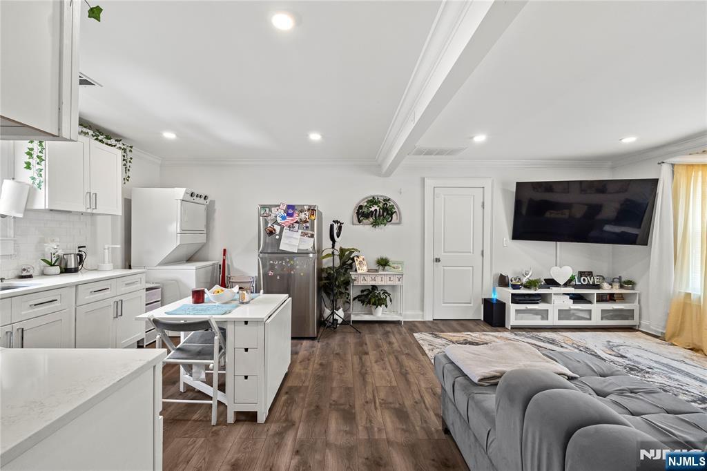 Homes for sale in Irvington, NJ | 65 Delmar Pl, Irvington, NJ 07111 | MLS# 25021170