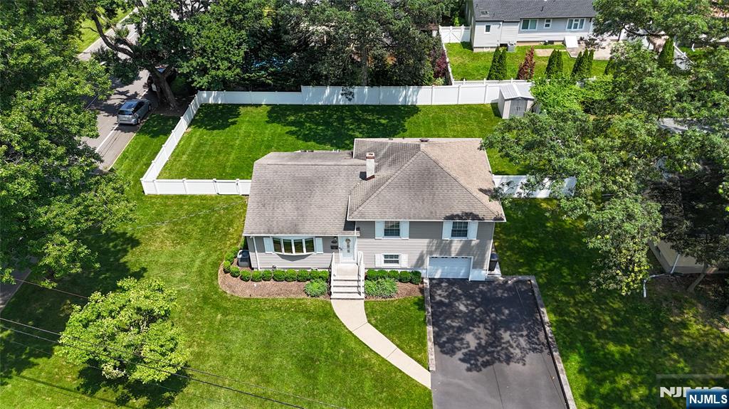 Homes for sale in Hillsdale, NJ | 218 Evergreen St, Hillsdale, NJ 07642 | MLS# 25021174