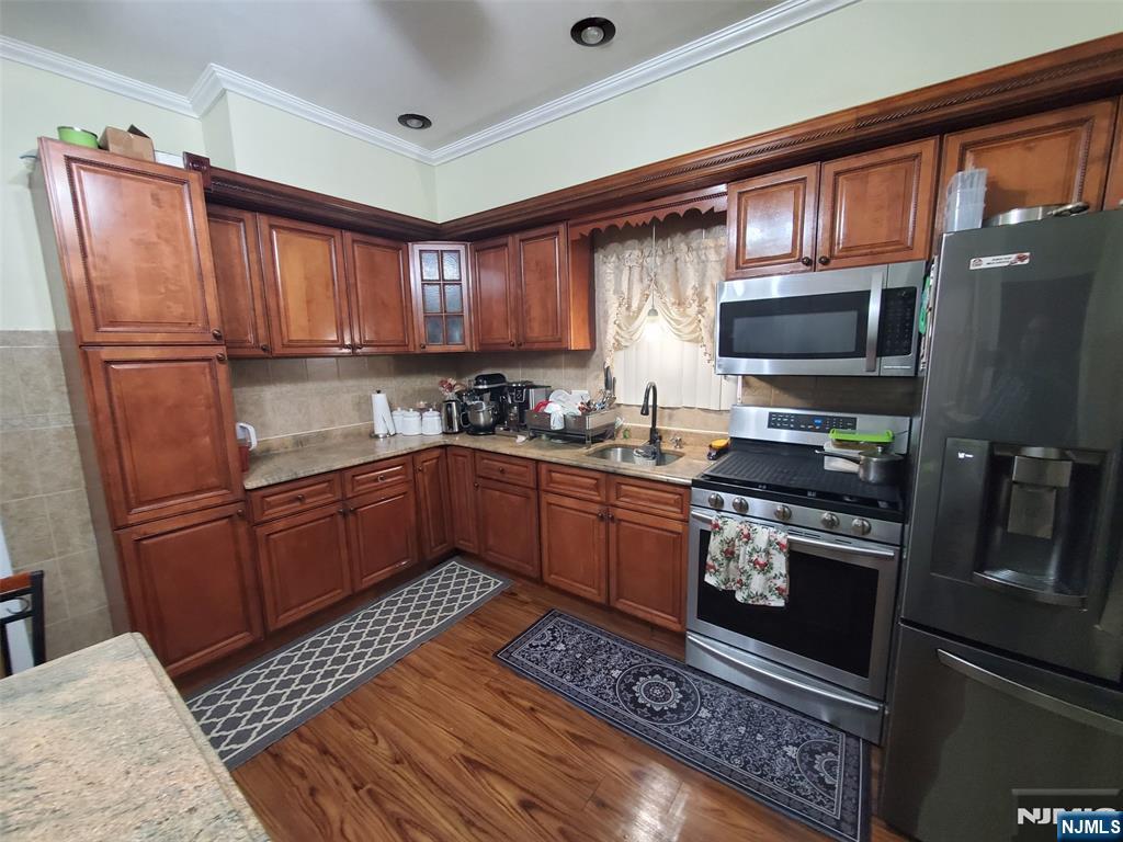 Homes for sale in Newark, NJ | 322 Clifton Ave, Newark, NJ 07104 | MLS# 25021190