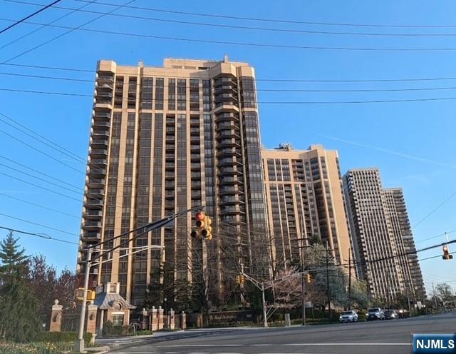 $515,000 Condo