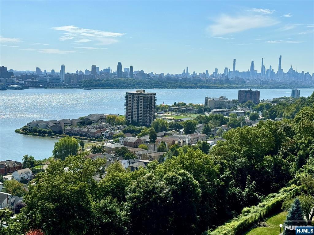 $365,000 Co-op