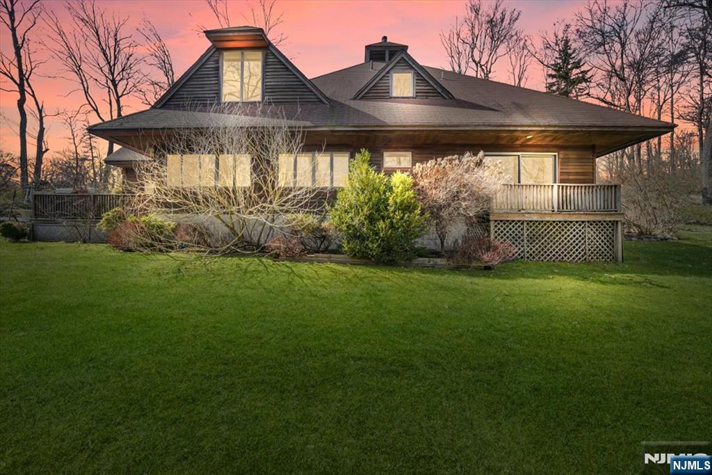 Homes for sale in Tuxedo Park, NY | 1 Lookout Rd, Tuxedo Park, NY 10987 | MLS# 25021353