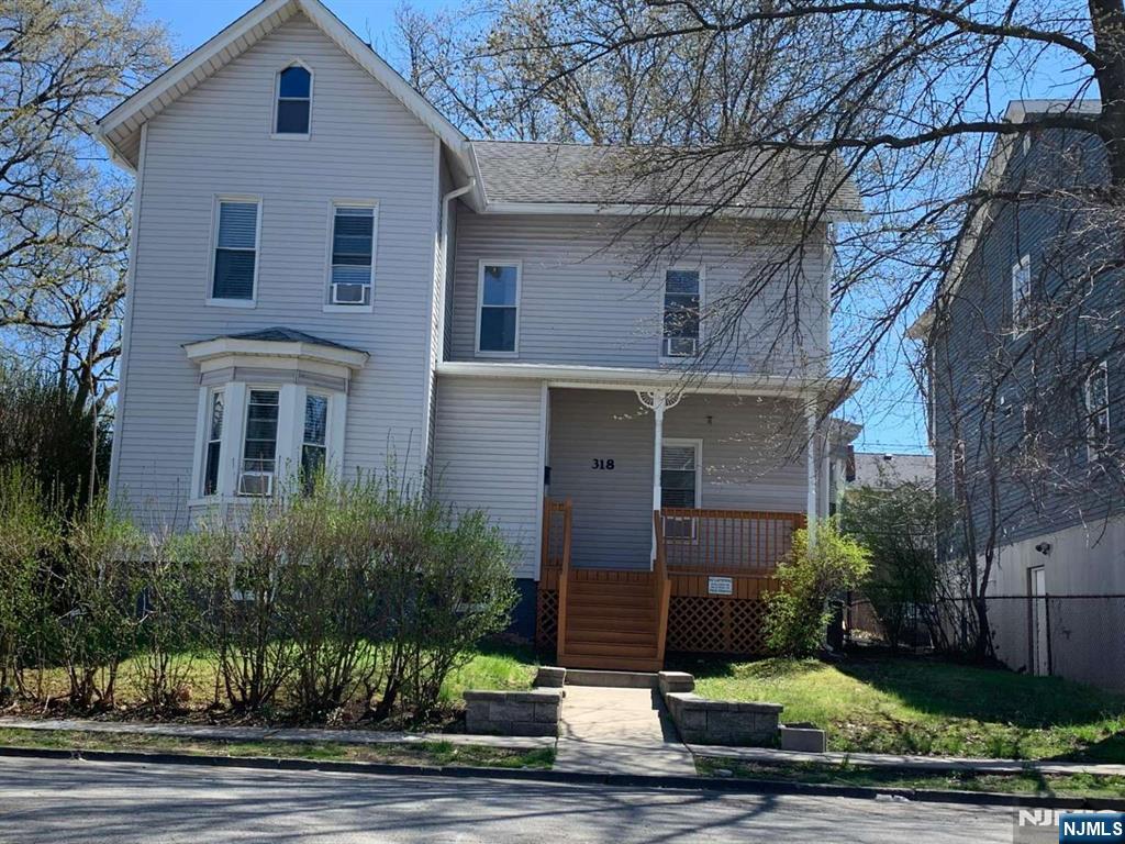 $545,000 Colonial