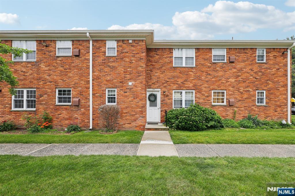 $295,900 Condo