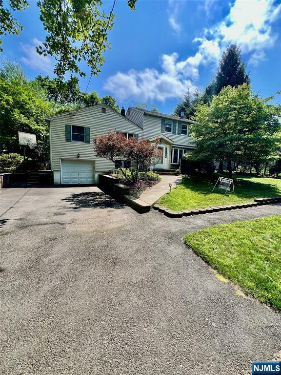 CLOSTER Properties
