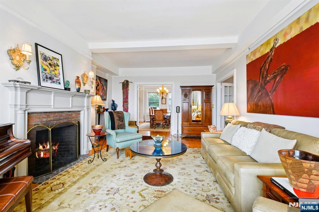 $525,000 Condo