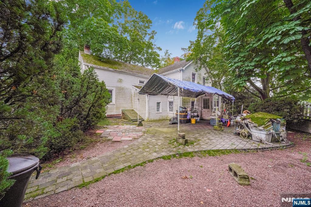 Homes for sale in Fairfield, NJ | 53 Fairfield Rd, Fairfield, NJ 07004 | MLS# 25021964