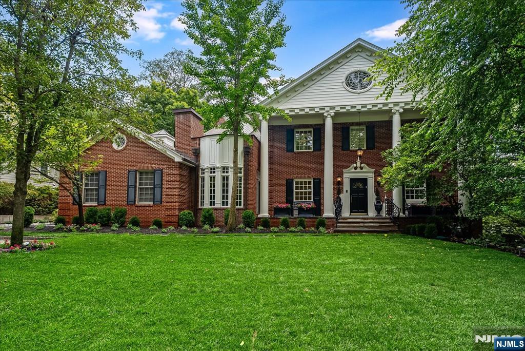 Homes for sale in Englewood, NJ | 294 Oakwood Rd, Englewood, NJ 07631 | MLS# 25022002