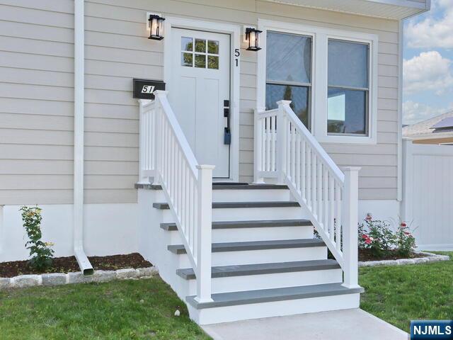 Homes for sale in Fair Lawn, NJ | 51 Pomona Ave, Fair Lawn, NJ 07410 | MLS# 25022007