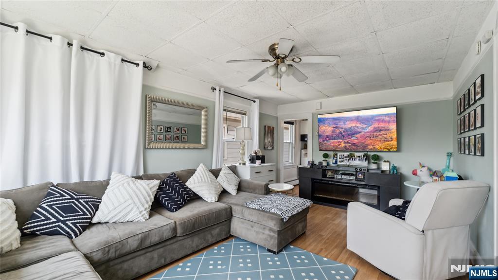 Homes for sale in Little Ferry, NJ | 80 Union Ave, Little Ferry, NJ 07643 | MLS# 25022019