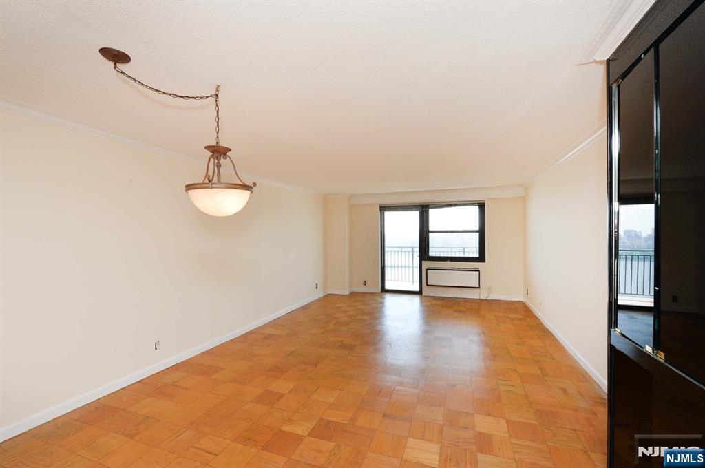 Homes for sale in North Bergen, NJ | 7855 Boulevard East #19E, North Bergen, NJ 07047 | MLS# 25022154