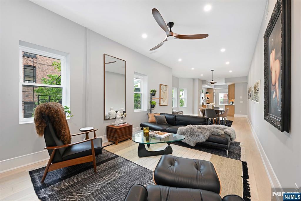 $2,000,000 Condo