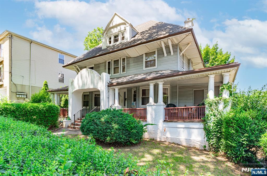 Homes for sale in Newark, NJ | 253 Meeker Ave, Newark, NJ 07112 | MLS# 25022562