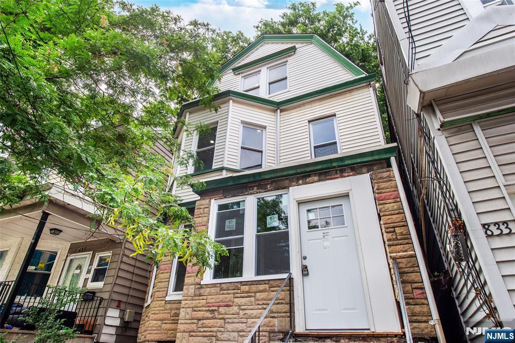 Homes for sale in Newark, NJ | 835 14th St, Newark, NJ 07108 | MLS# 25022641