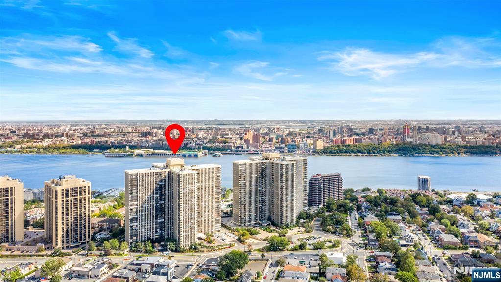 Homes for sale in Cliffside Park, NJ | 300 Winston Dr #103, Cliffside Park, NJ 07010 | MLS# 25022678