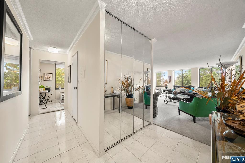 Homes for sale in Cliffside Park, NJ | 300 Winston Dr #103, Cliffside Park, NJ 07010 | MLS# 25022678