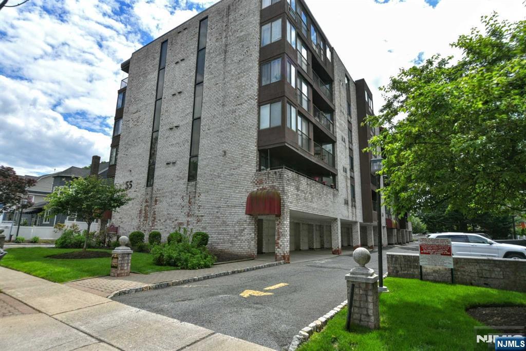 55 Clinton, #311, Hackensack, NJ 07601 Listing Photo  2