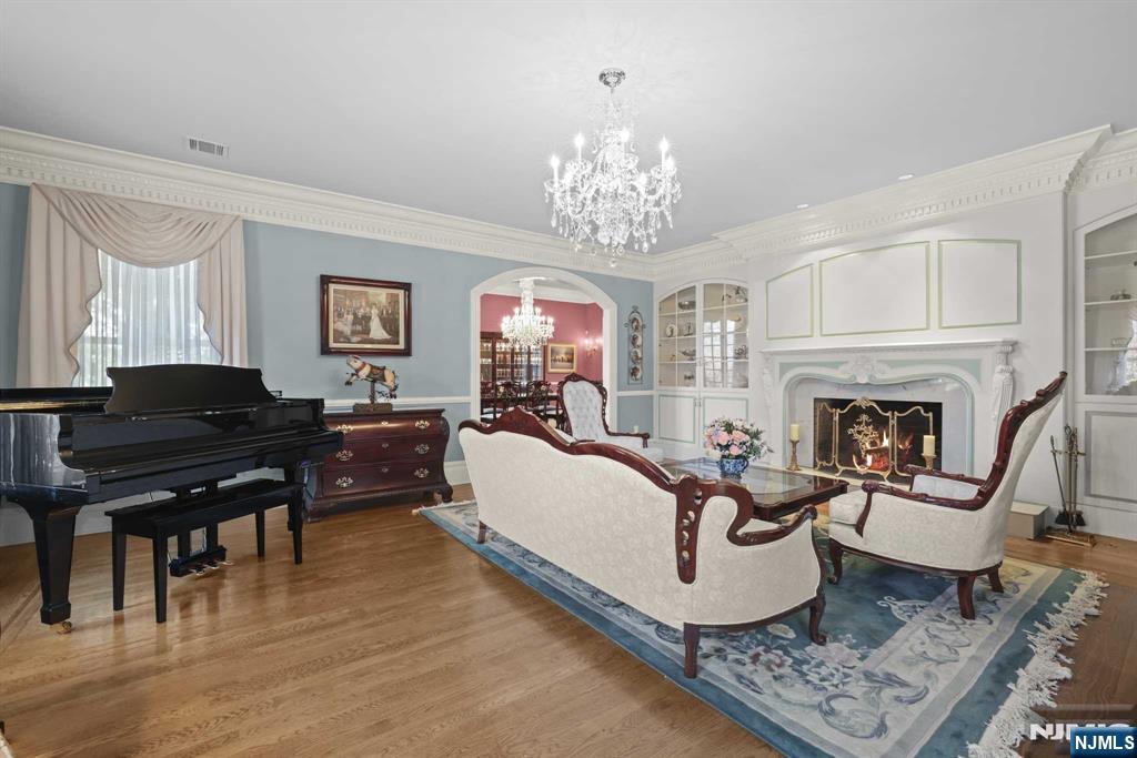 Homes for sale in Montville Township, NJ | 9 Meadow Ct, Montville Township, NJ 07045 | MLS# 25022924