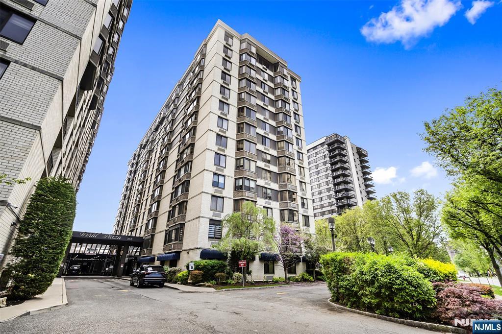 Homes for sale in Hackensack, NJ | 316 Prospect Ave #3C, Hackensack, NJ 07601 | MLS# 25022987