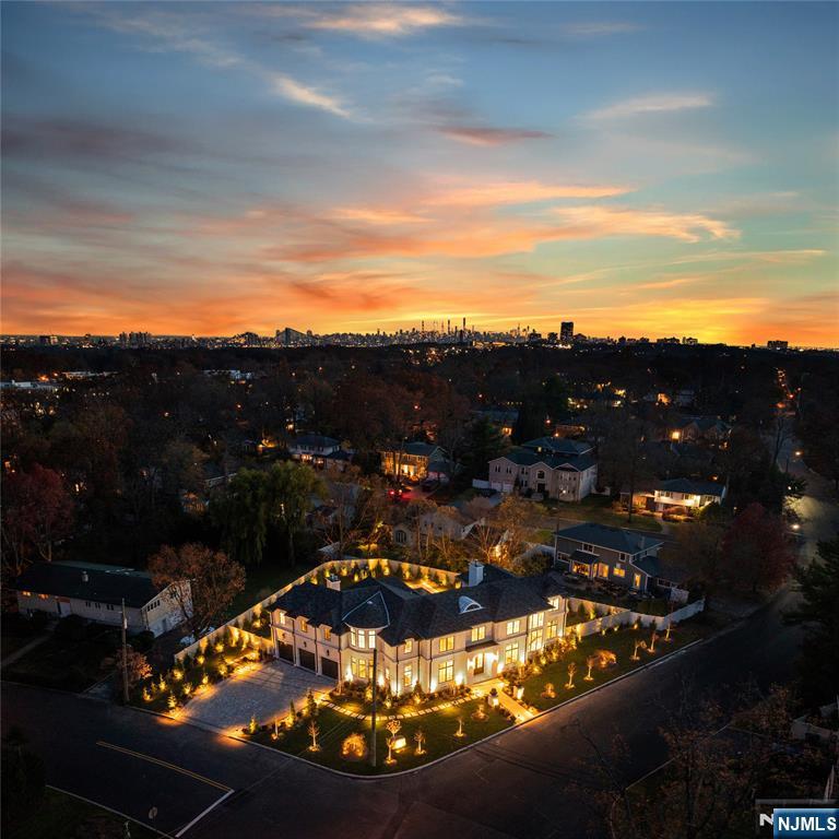 Homes for sale in Englewood Cliffs, NJ | 645 Summit St, Englewood Cliffs, NJ 07632 | MLS# 25022998