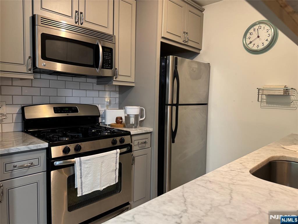 Homes for sale in Clifton, NJ | 605 Grove St #C5, Clifton, NJ 07013 | MLS# 25023008