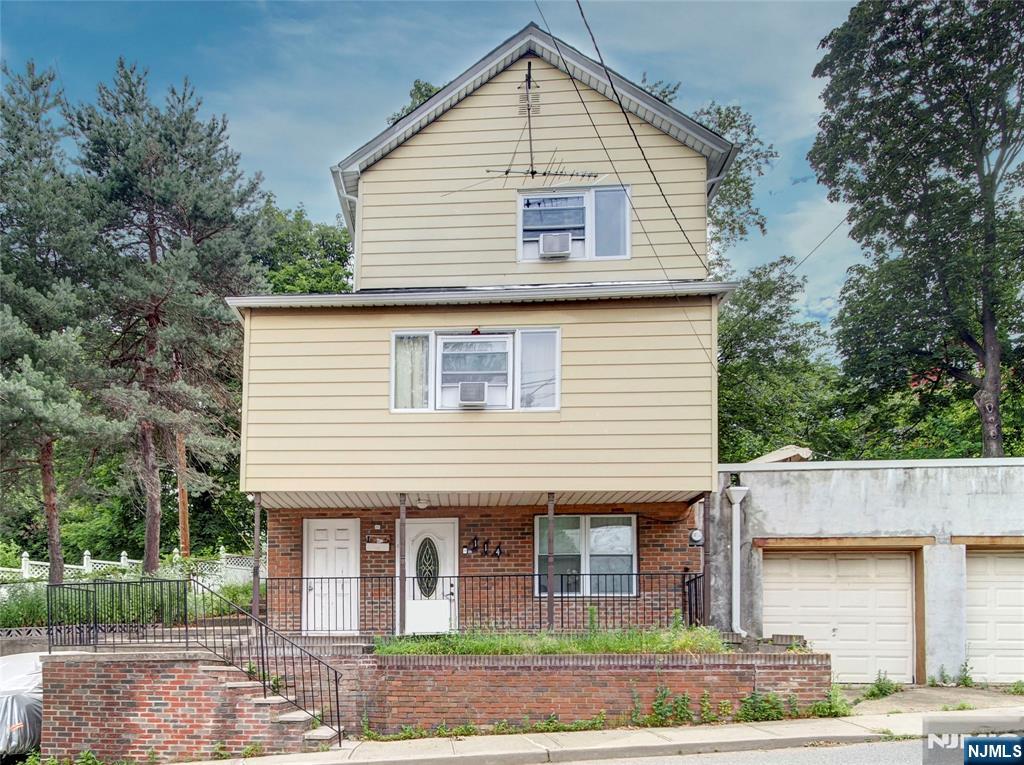 RIDGEFIELD PARK Properties