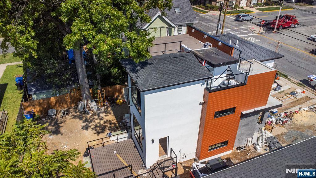 Homes for sale in Tenafly, NJ | 43 Grove St, Tenafly, NJ 07670 | MLS# 25023145