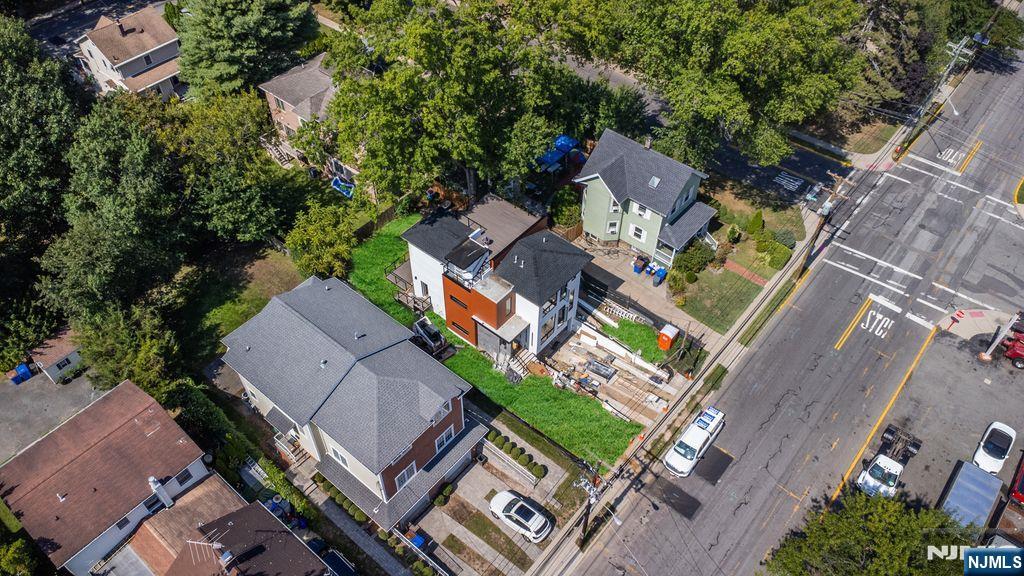 Homes for sale in Tenafly, NJ | 43 Grove St, Tenafly, NJ 07670 | MLS# 25023145