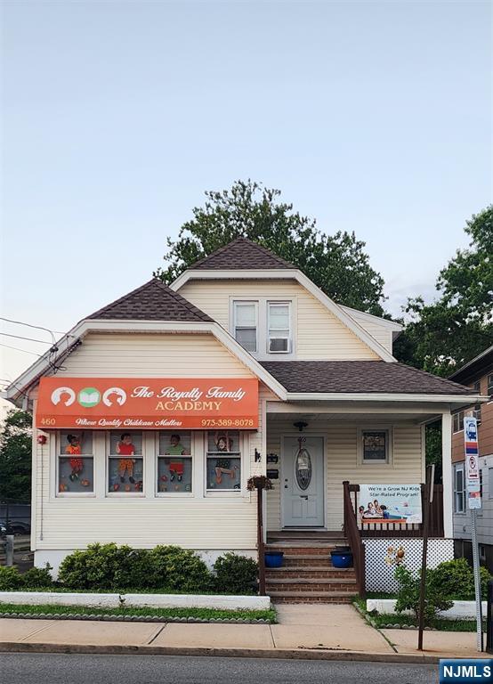 listing main picture