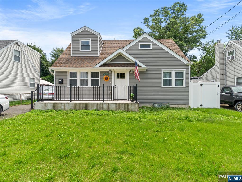 Homes for sale in Hamilton, NJ | 19 Wolf Dr, Hamilton, NJ 08610 | MLS# 25023246