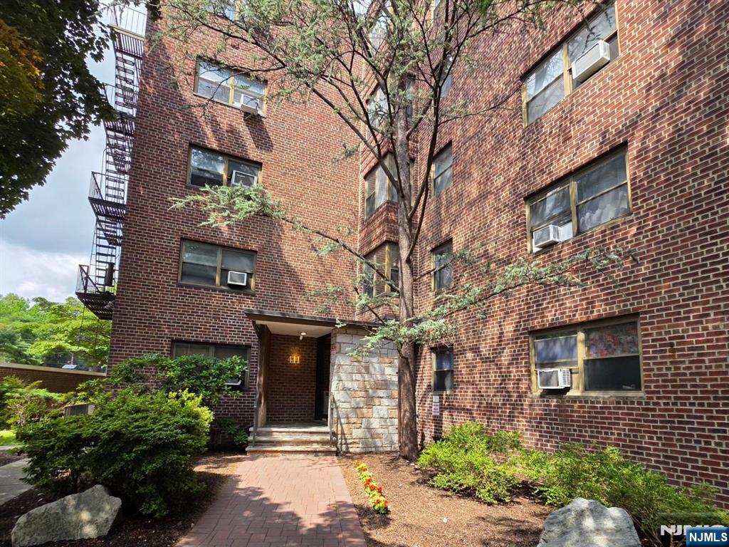 $169,000 Co-op