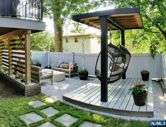 Homes for sale in Palisades Park, NJ | 329 5th St #B, Palisades Park, NJ 07650 | MLS# 25023356