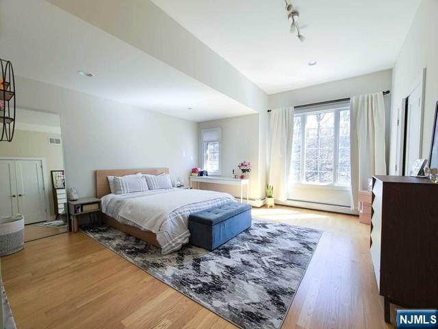 Homes for sale in Palisades Park, NJ | 329 5th St #B, Palisades Park, NJ 07650 | MLS# 25023356