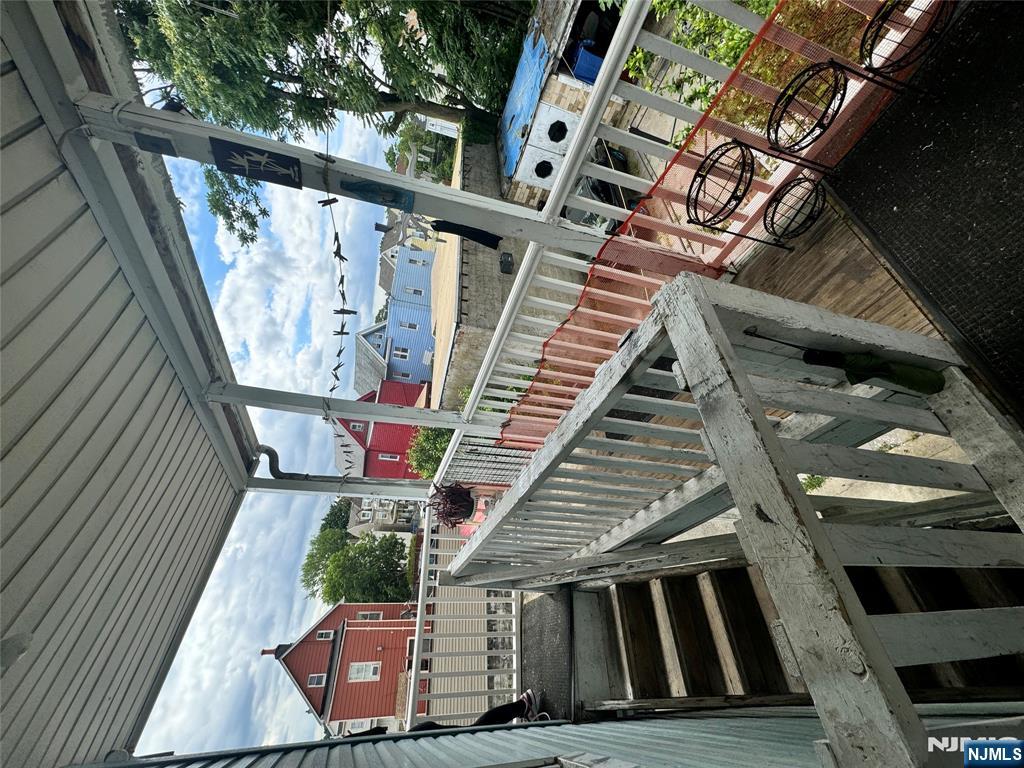 Homes for sale in Newark, NJ | 54 Winthrop St, Newark, NJ 07104 | MLS# 25023835