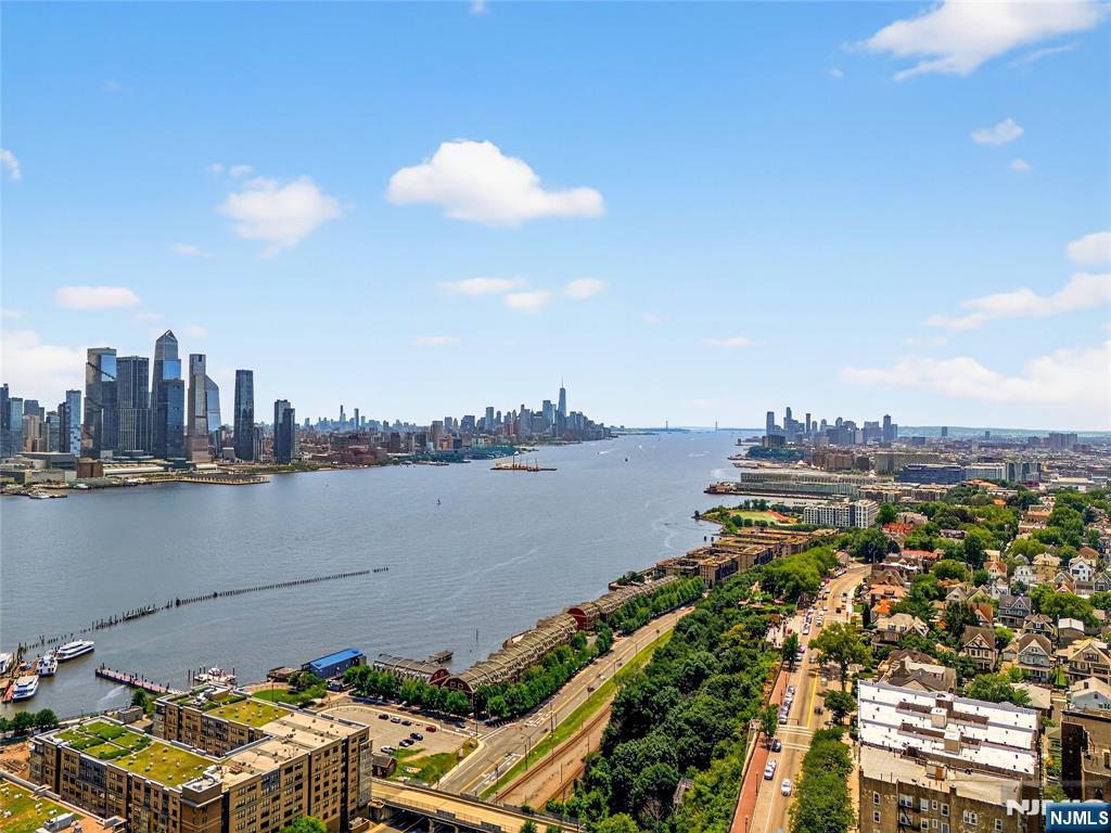 Homes for sale in Weehawken, NJ | 899 E Boulevard #4O, Weehawken, NJ 07086 | MLS# 25023944