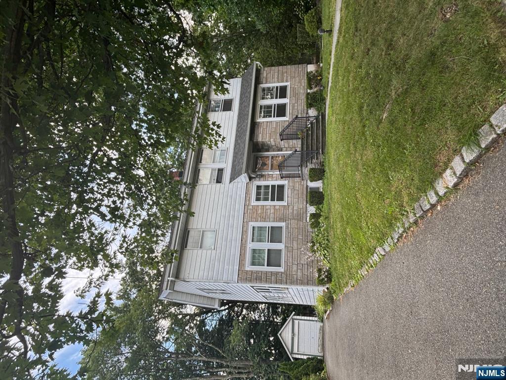 $599,999 Colonial
