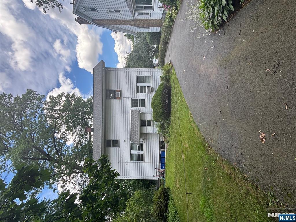 Homes for sale in Montclair, NJ | 438 Washington Ave, Montclair, NJ 07042 | MLS# 25023993