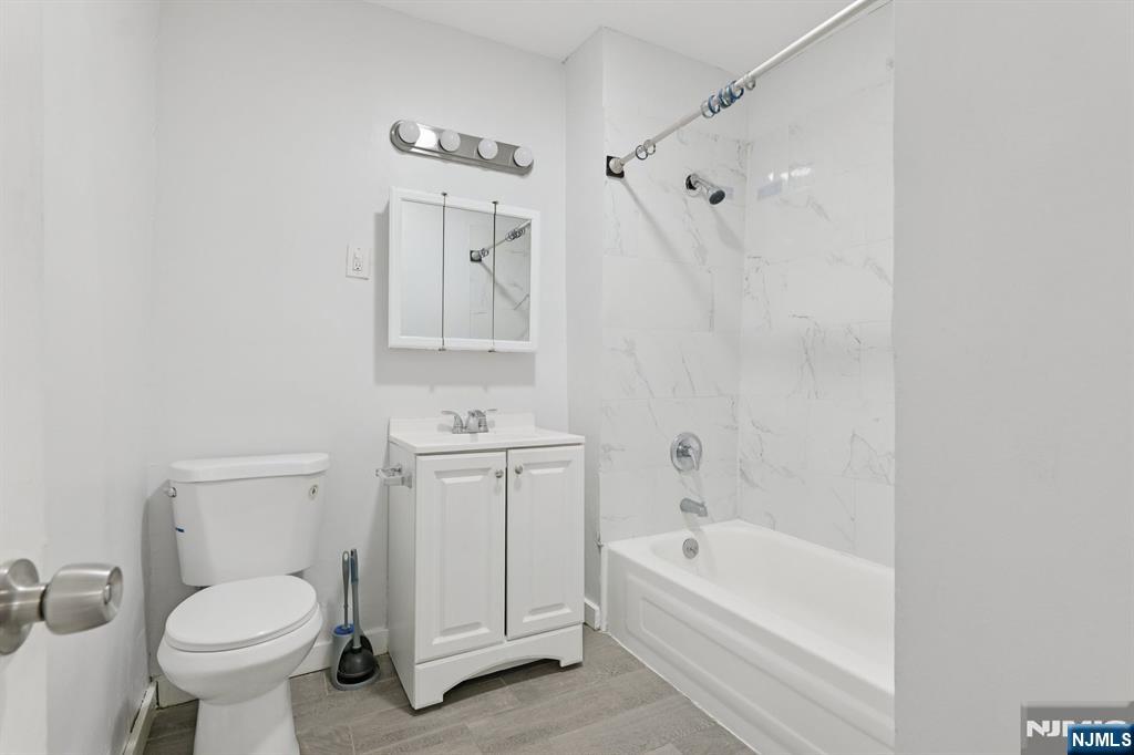 Homes for sale in Newark, NJ | 787 17Th St, Newark, NJ 07103 | MLS# 25024039