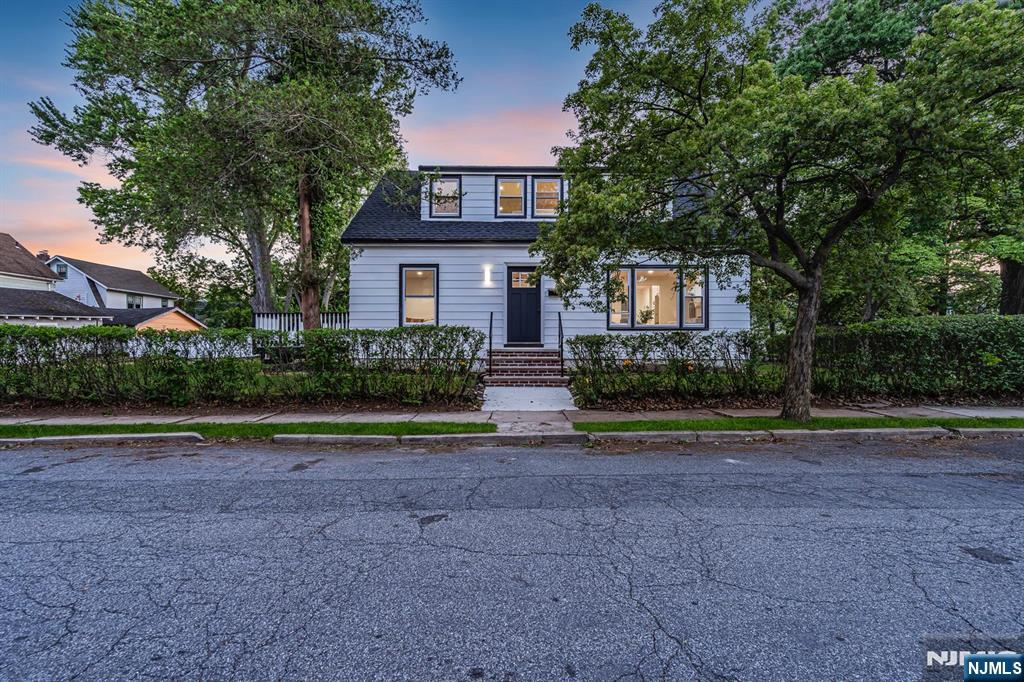 Homes for sale in Maplewood, NJ | 132 Garfield Pl, Maplewood, NJ 07040 | MLS# 25024053