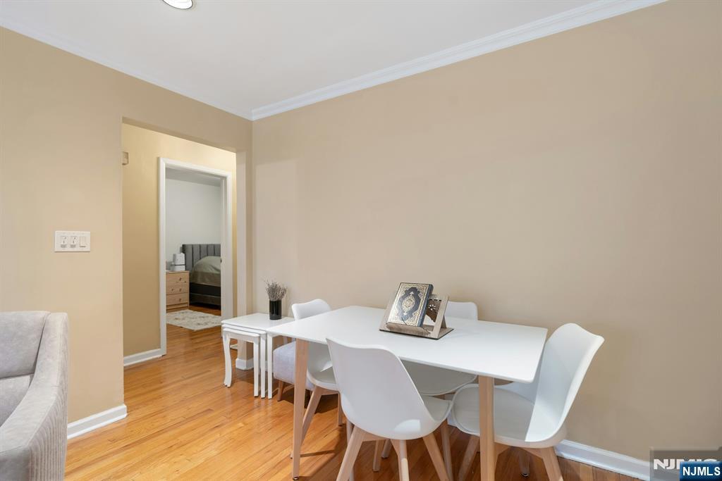 Homes for sale in Cliffside Park, NJ | 201 Oakdene Pl #D1, Cliffside Park, NJ 07010 | MLS# 25024077