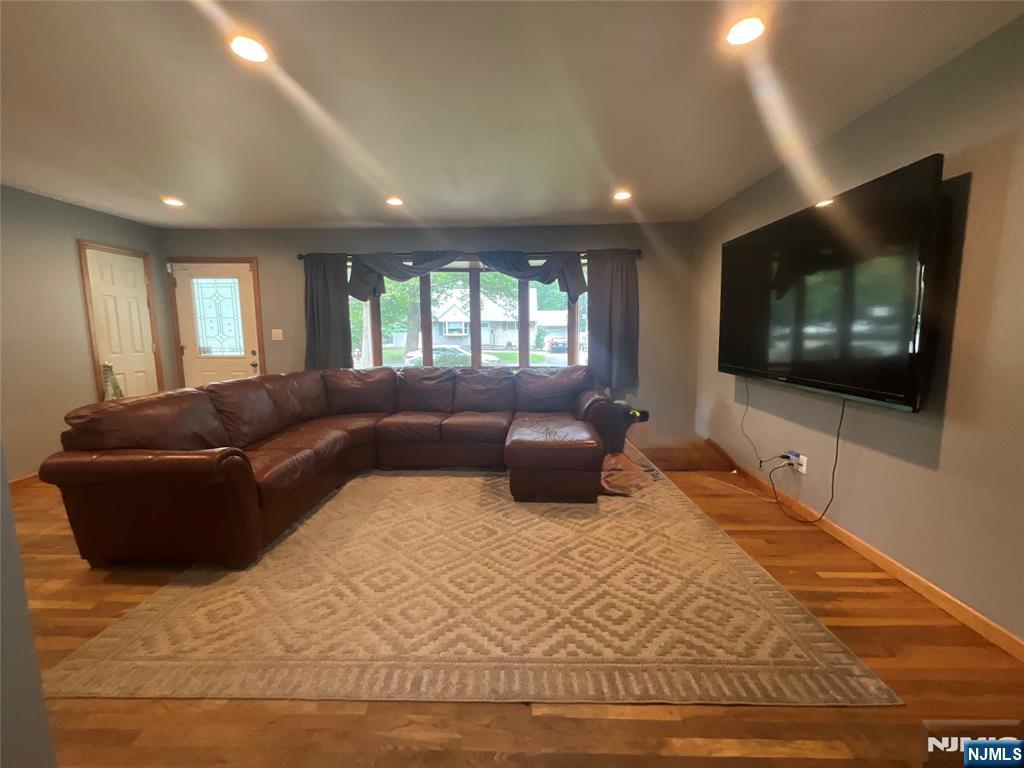 Homes for sale in Pompton Lakes, NJ | 1194 Ringwood Ave, Pompton Lakes, NJ 07442 | MLS# 25024293