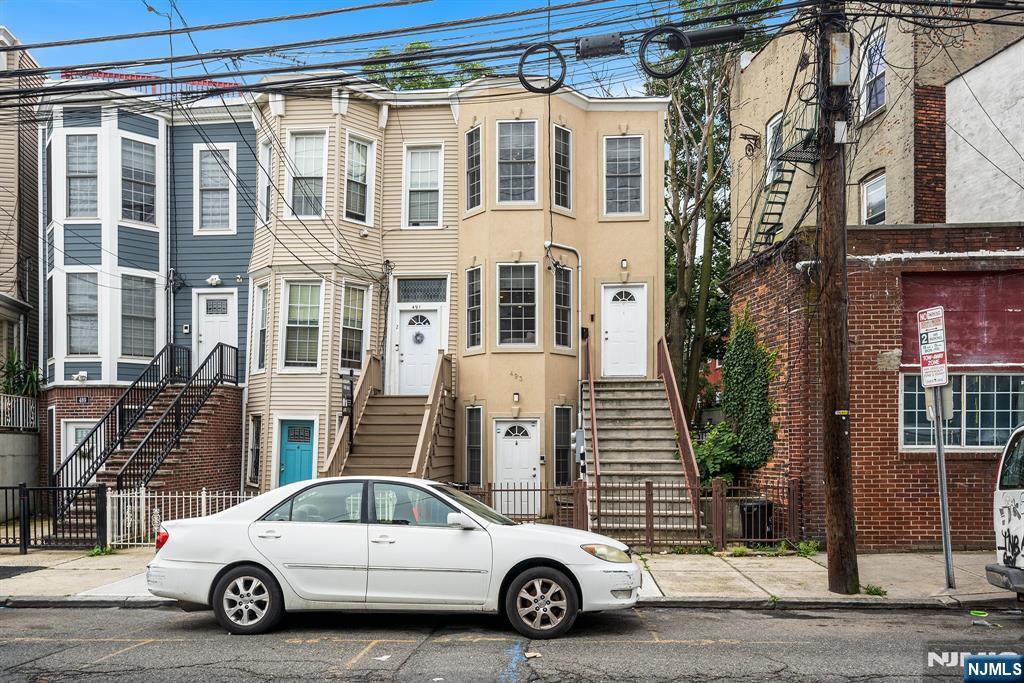 $615,000 Condo