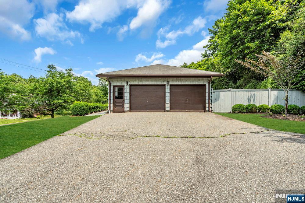 Homes for sale in Upper Saddle River, NJ | 366 Saddle River Rd, Upper Saddle River, NJ 07458 | MLS# 25024348