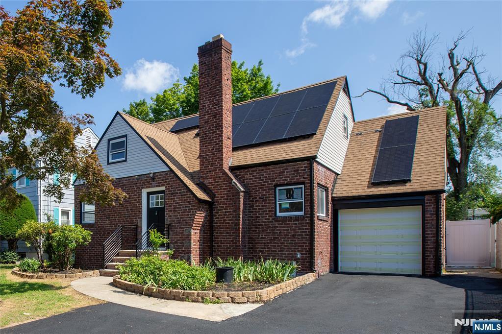 $779,998 Cape Cod
