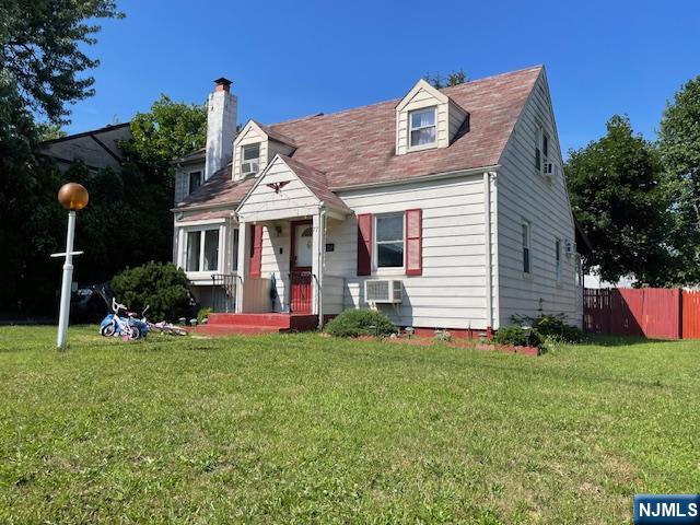 Homes for sale in Haledon, NJ | 77 Oxford St, Haledon, NJ 07508 | MLS# 25024530