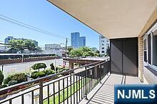 Homes for sale in Fort Lee, NJ | 2185 Lemoine #2G, Fort Lee, NJ 07024 | MLS# 25024556