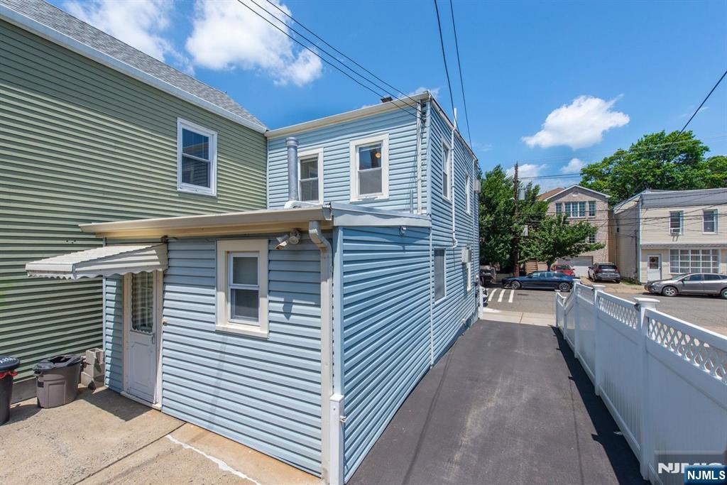 Homes for sale in Harrison, NJ | 321 Warren St, Harrison, NJ 07029 | MLS# 25024584